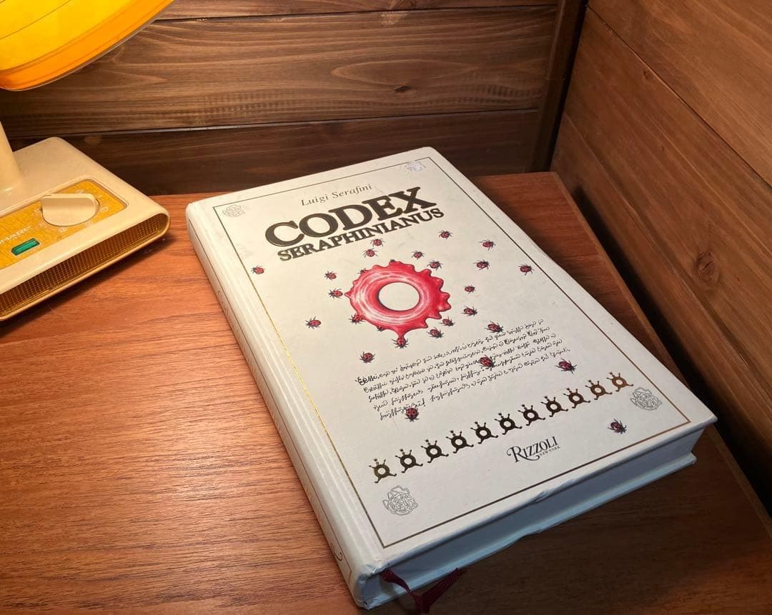 洋書 Codex Seraphinianus by Luigi Serafini