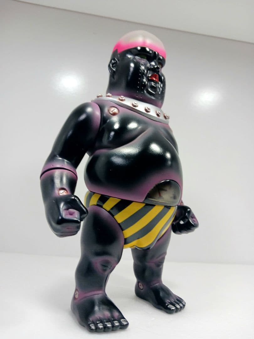 RESTORE IRON MEGAMEAT レストア アイアンメガミート ソフビ