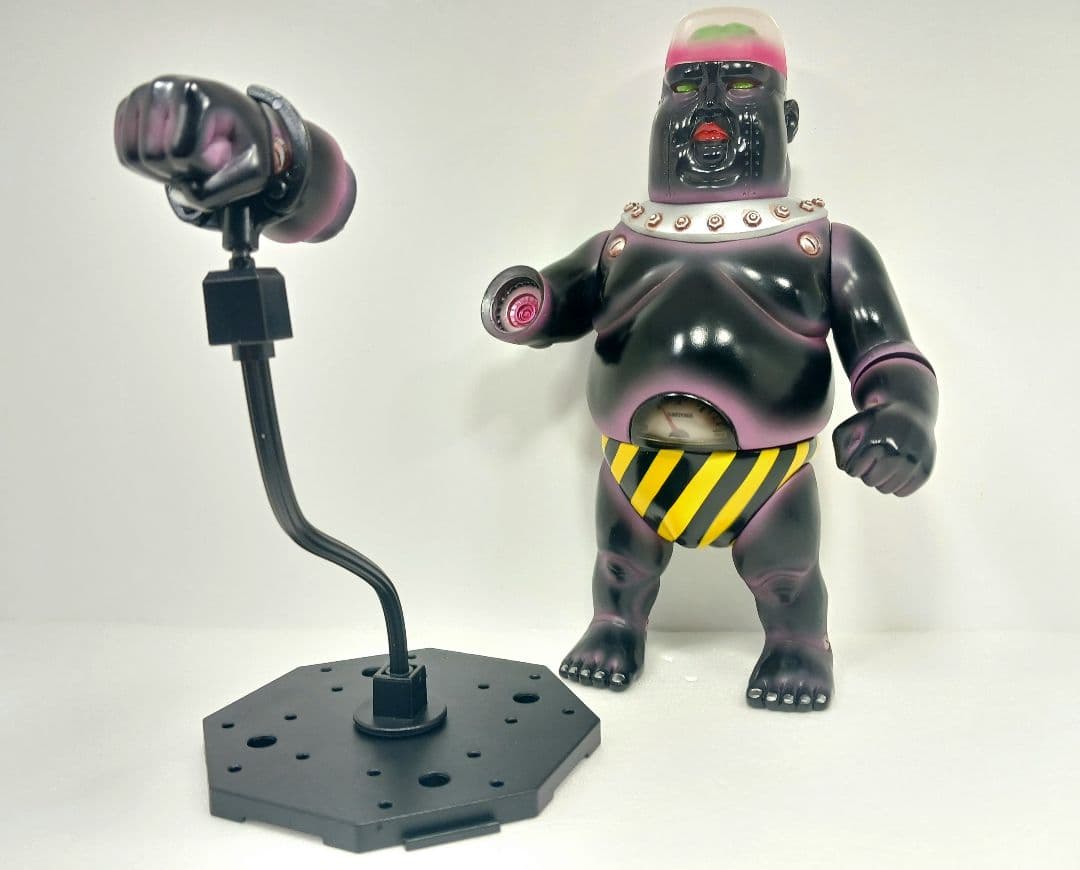 RESTORE IRON MEGAMEAT レストア アイアンメガミート ソフビ