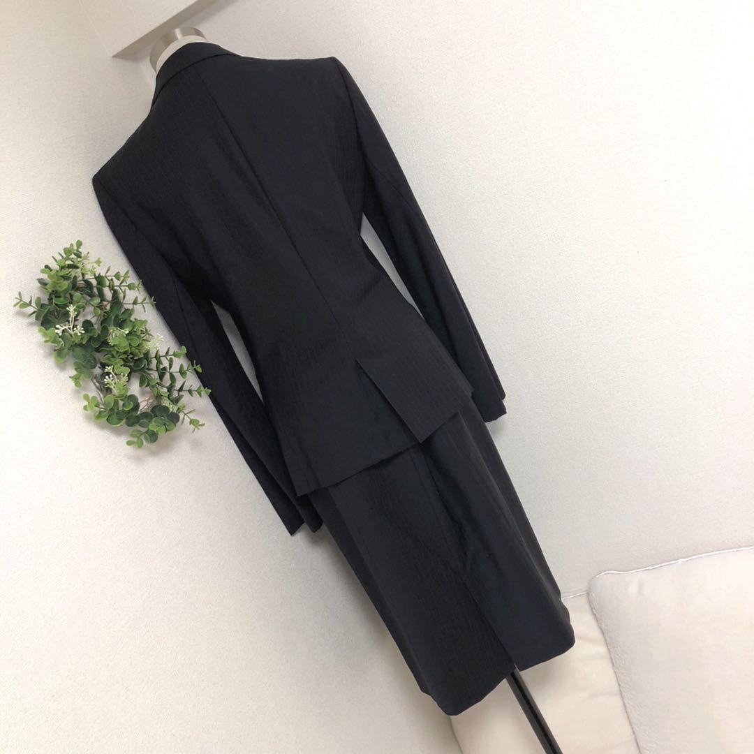 23区バハリエの高級素材スーツ（42Ｔ）ジャケットスカート