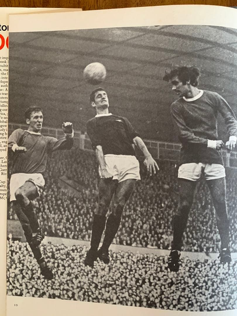 A Pictorial History of SOCCER(サッカー写真史)希少