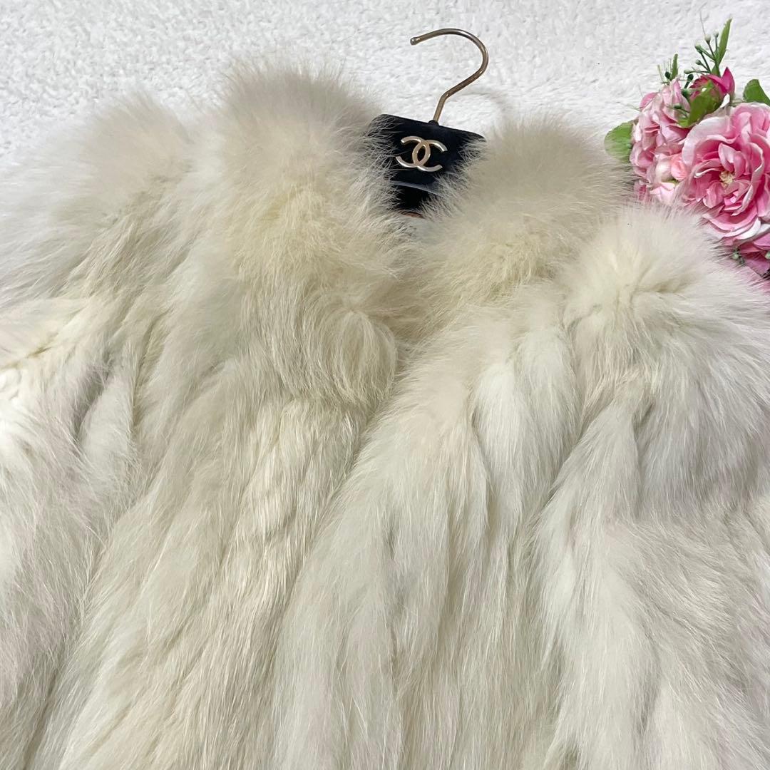 美品◎ブルーフォックス 本毛皮 ファーコート ホワイト系 L相当 ふさふさ