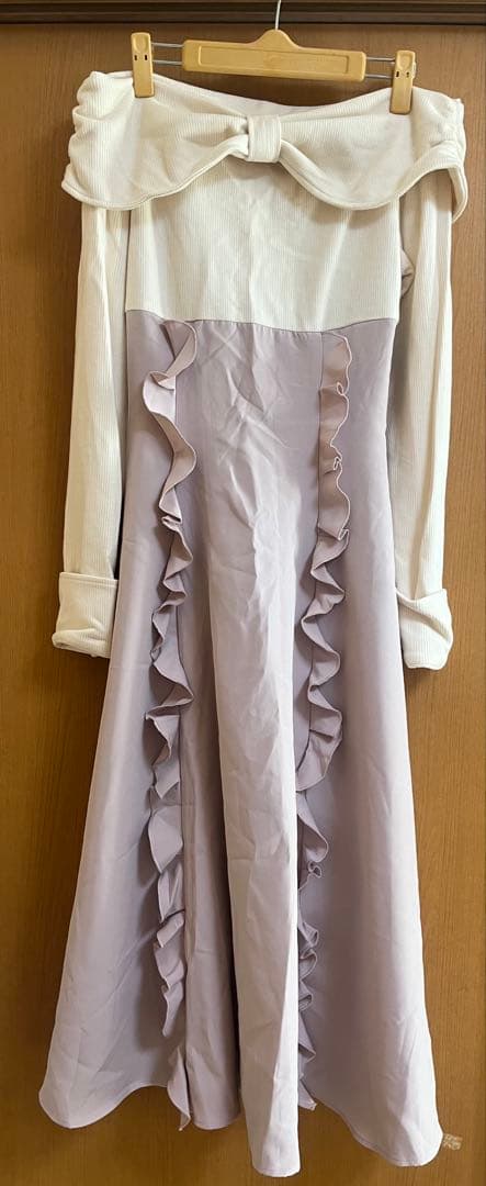 ロゼミューズ decollete ribbon flared dress