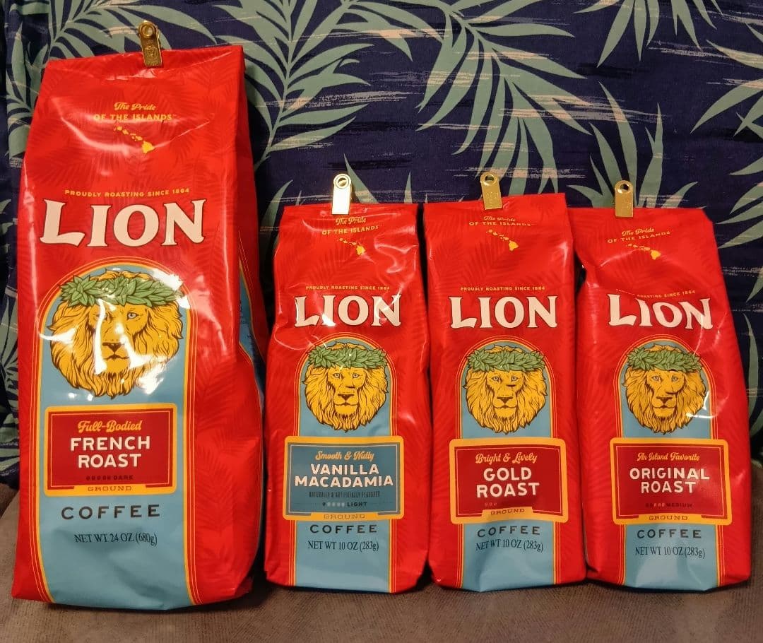 ライオンコーヒー4袋　大袋x1 レギュラーx3袋　バニラマカダミア他　粉