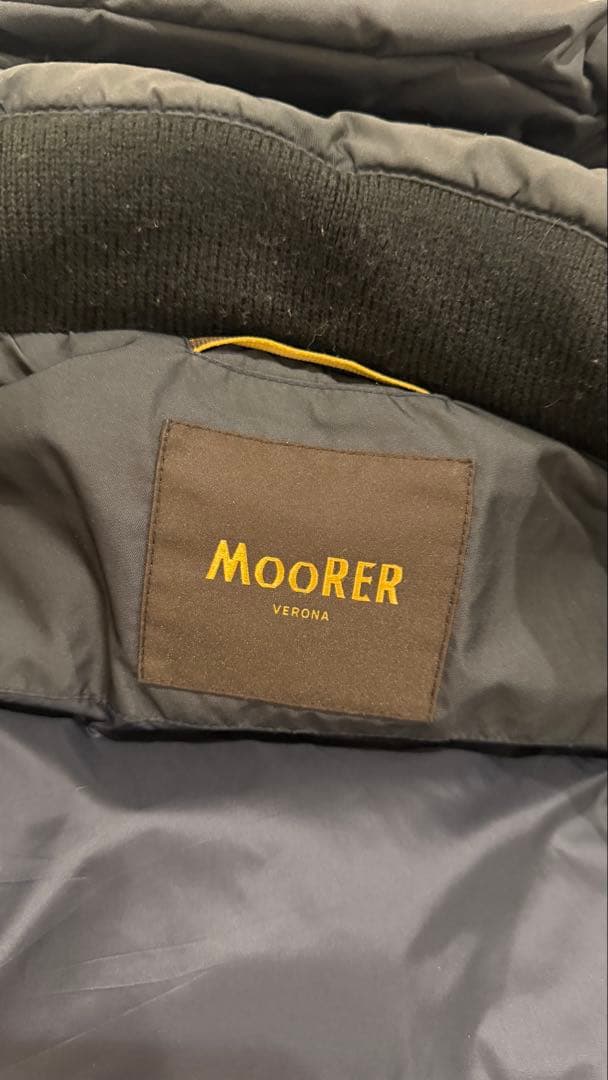 MooRER/ムーレー/ダウンベスト/ブラック