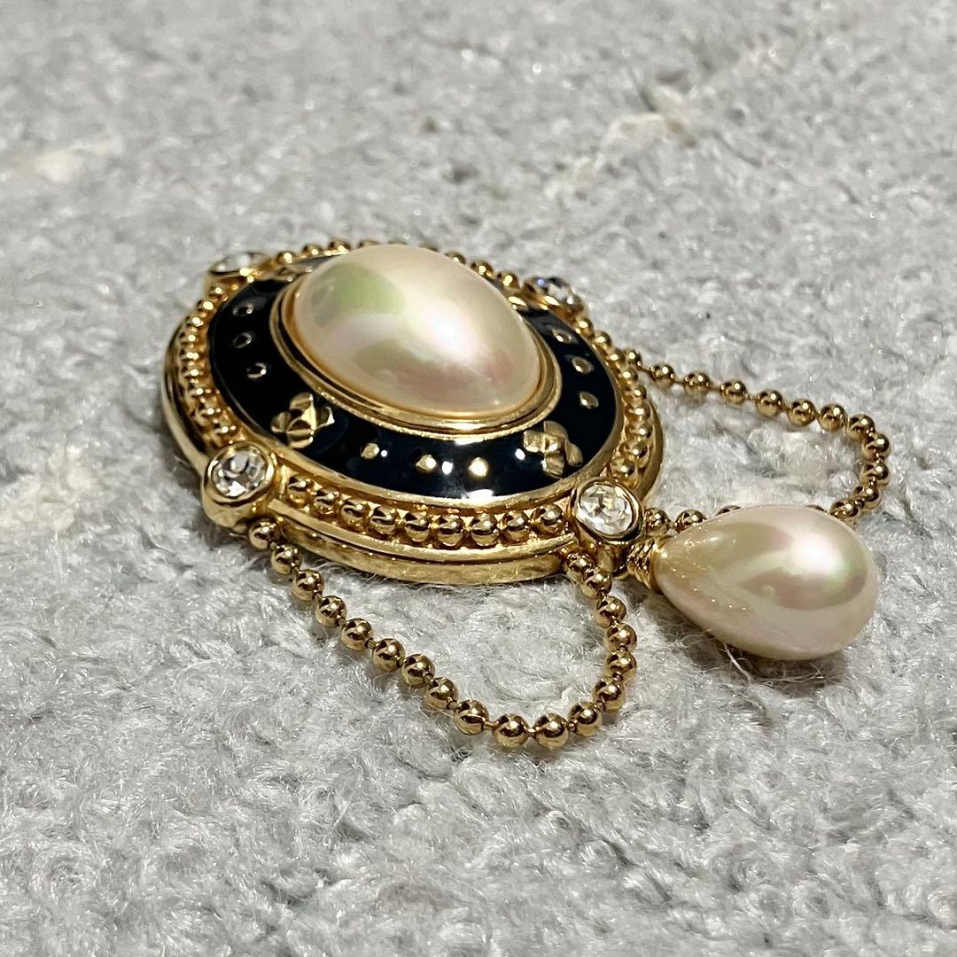 バーバリーズ［ピンブローチ］ラインストーン　パール　チェーン　ヴィンテージ