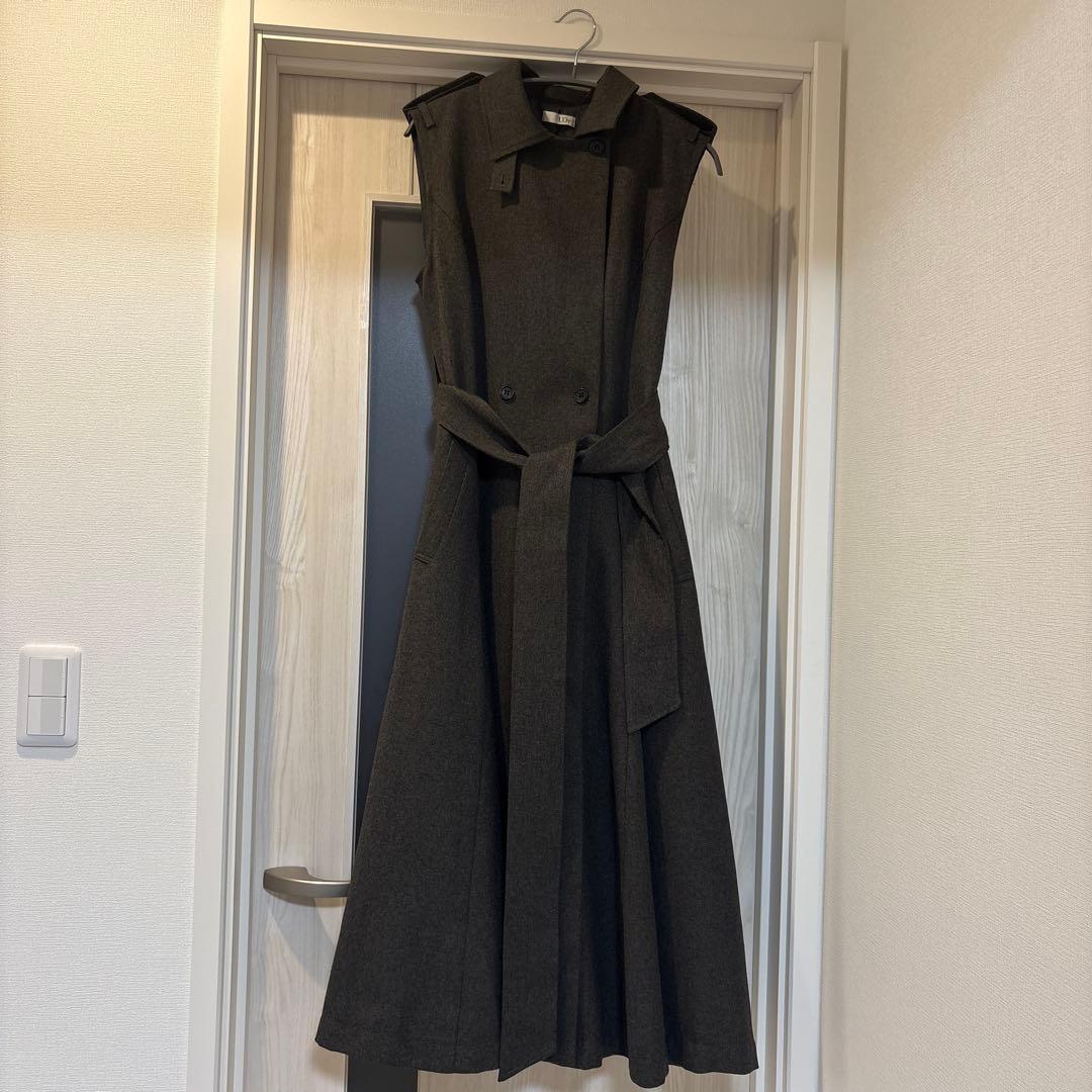 L'Or ロル Sleeveless Coat Dress