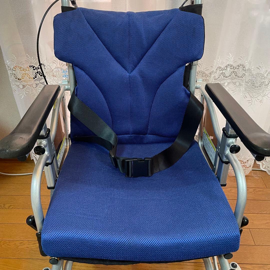 さちぼん 介助式 車椅子 とても便利な多機能 安心ベルト付