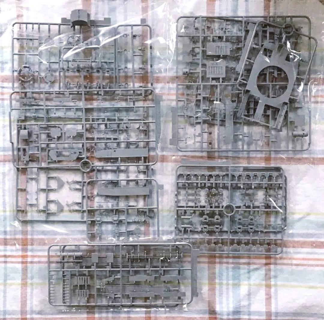初版品 サイバーホビー 1/35 四号戦車J型 中期型 w/マジックトラック