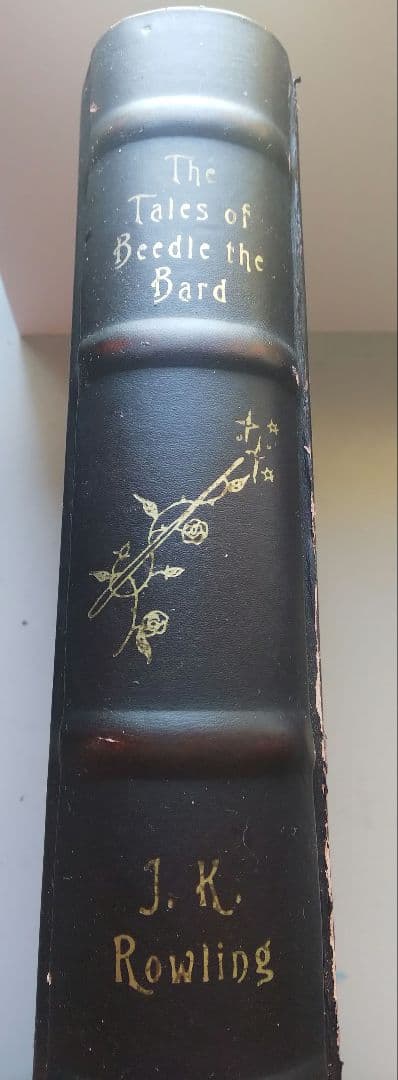 洋書　ハリーポッター 吟遊詩人ビードルの物語　 限定品