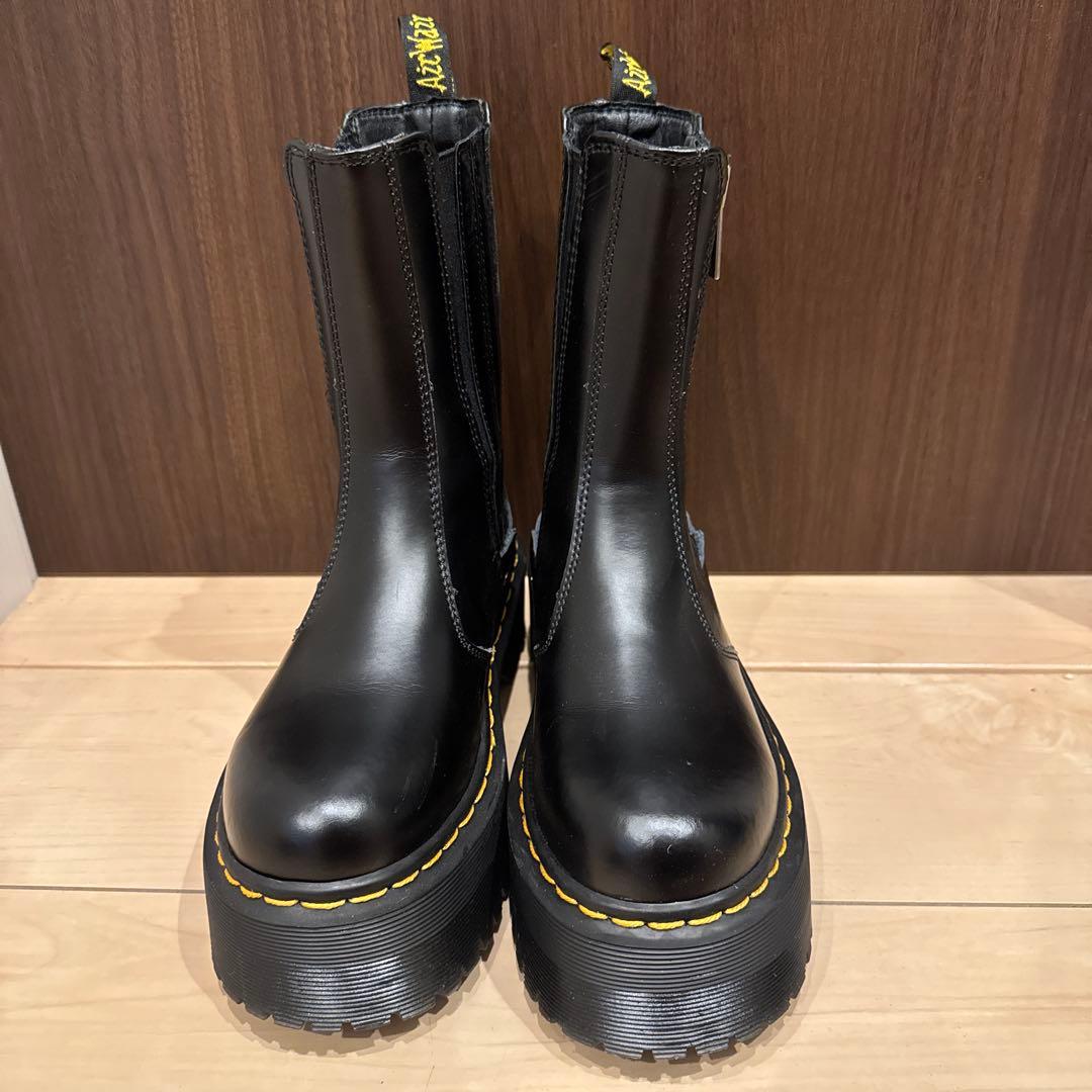 一回使用のみ　美品　ドクターマーチン　レディース　ブーツ