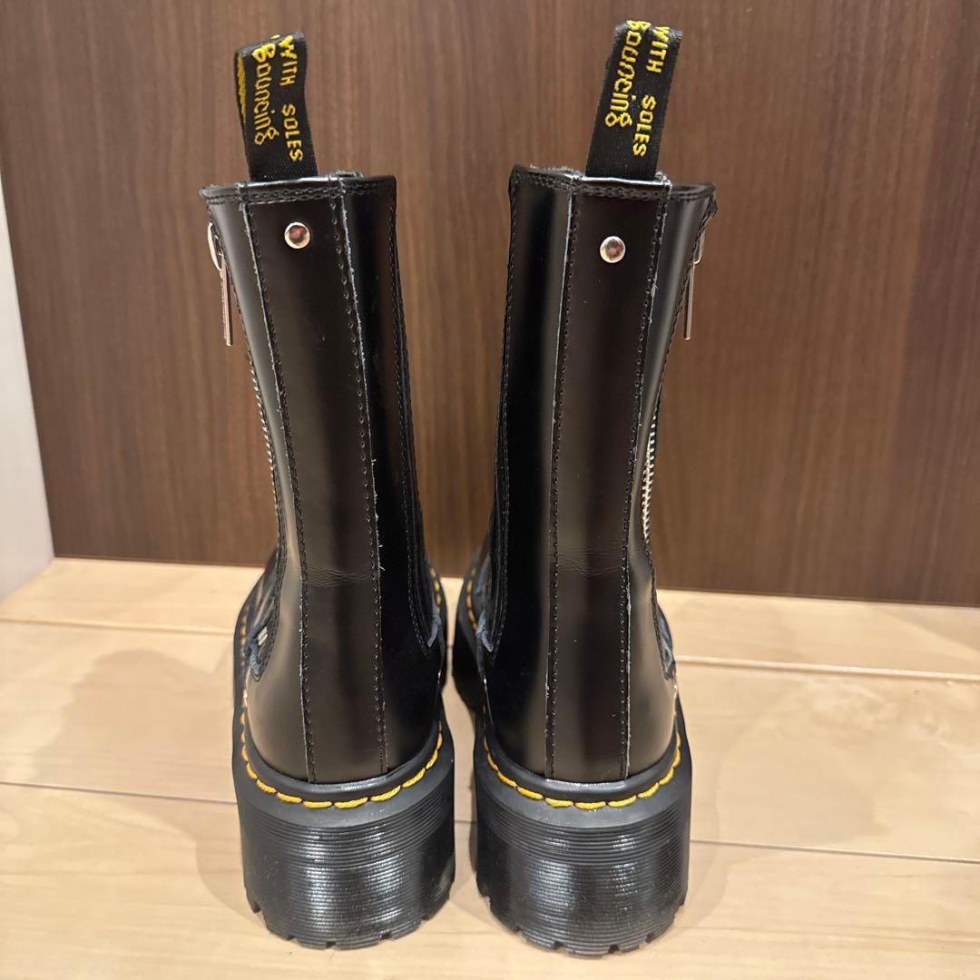 一回使用のみ　美品　ドクターマーチン　レディース　ブーツ