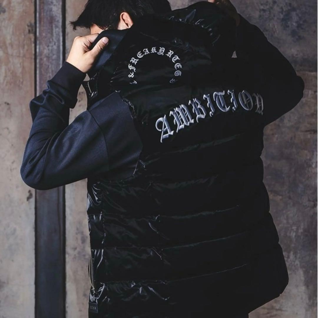 本日限定価格‼️adamsJUGGLER ダウンベスト 黒 光沢 人気 刺繍ロゴ