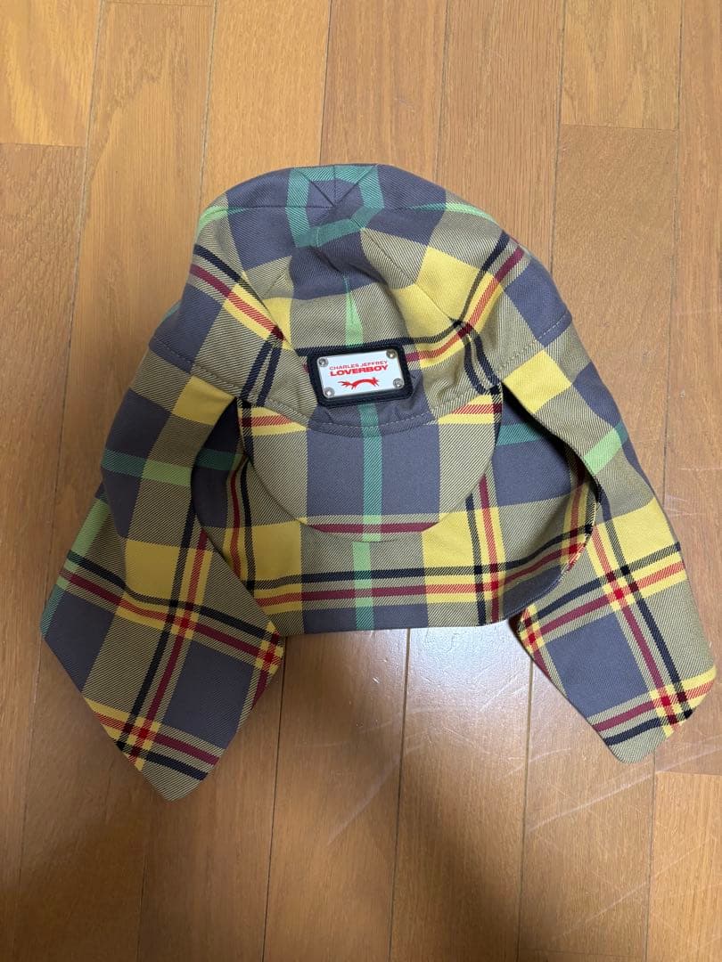 Charles Jefferey Loverboy ポーカーズ　newjeans