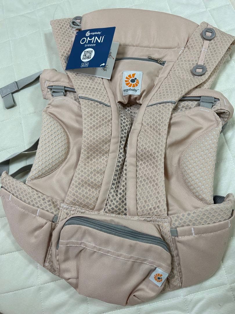 新品✨️エルゴergobaby OMNI breeze 抱っこ紐ポーチ付き