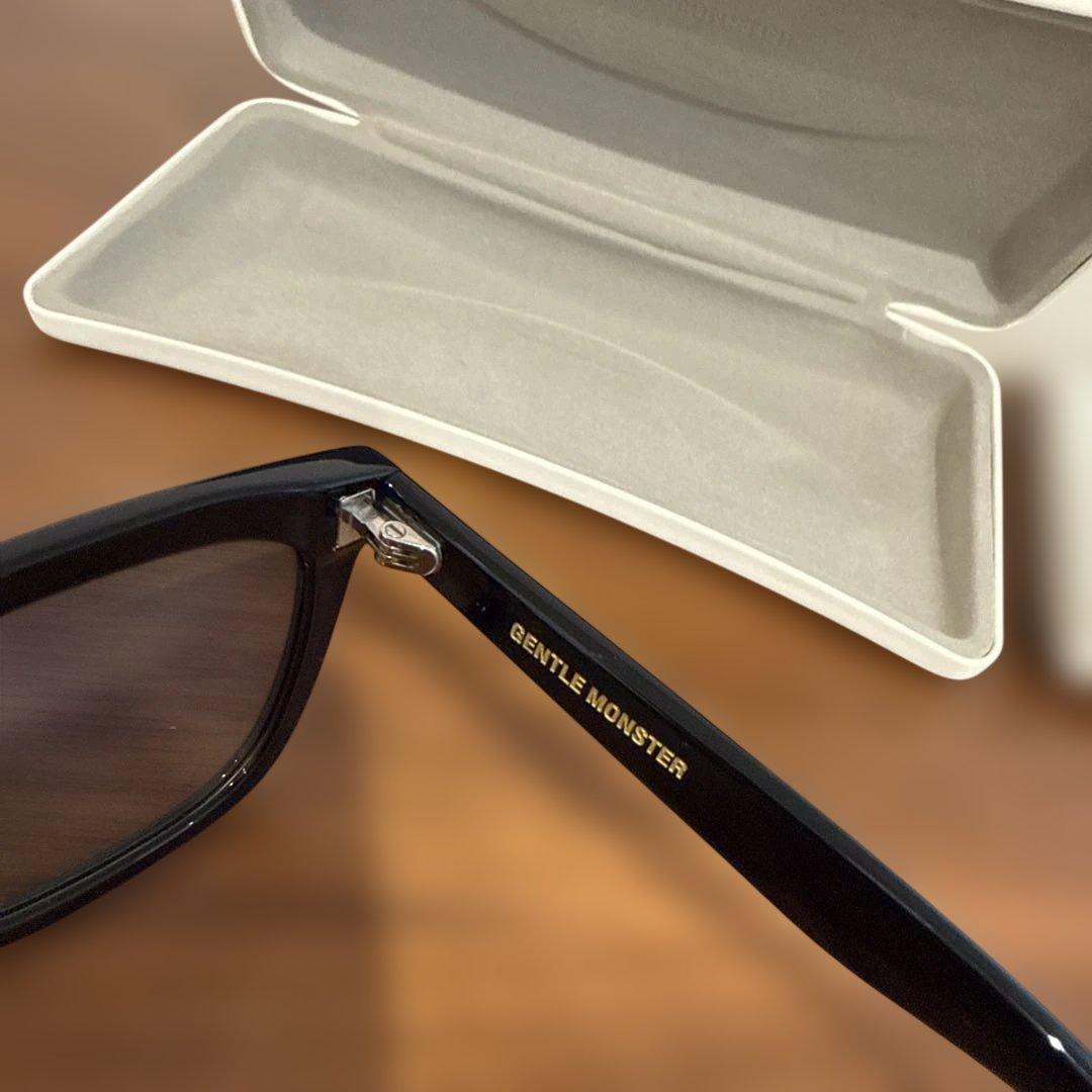 小物 GENTLE MONSTER NOMA