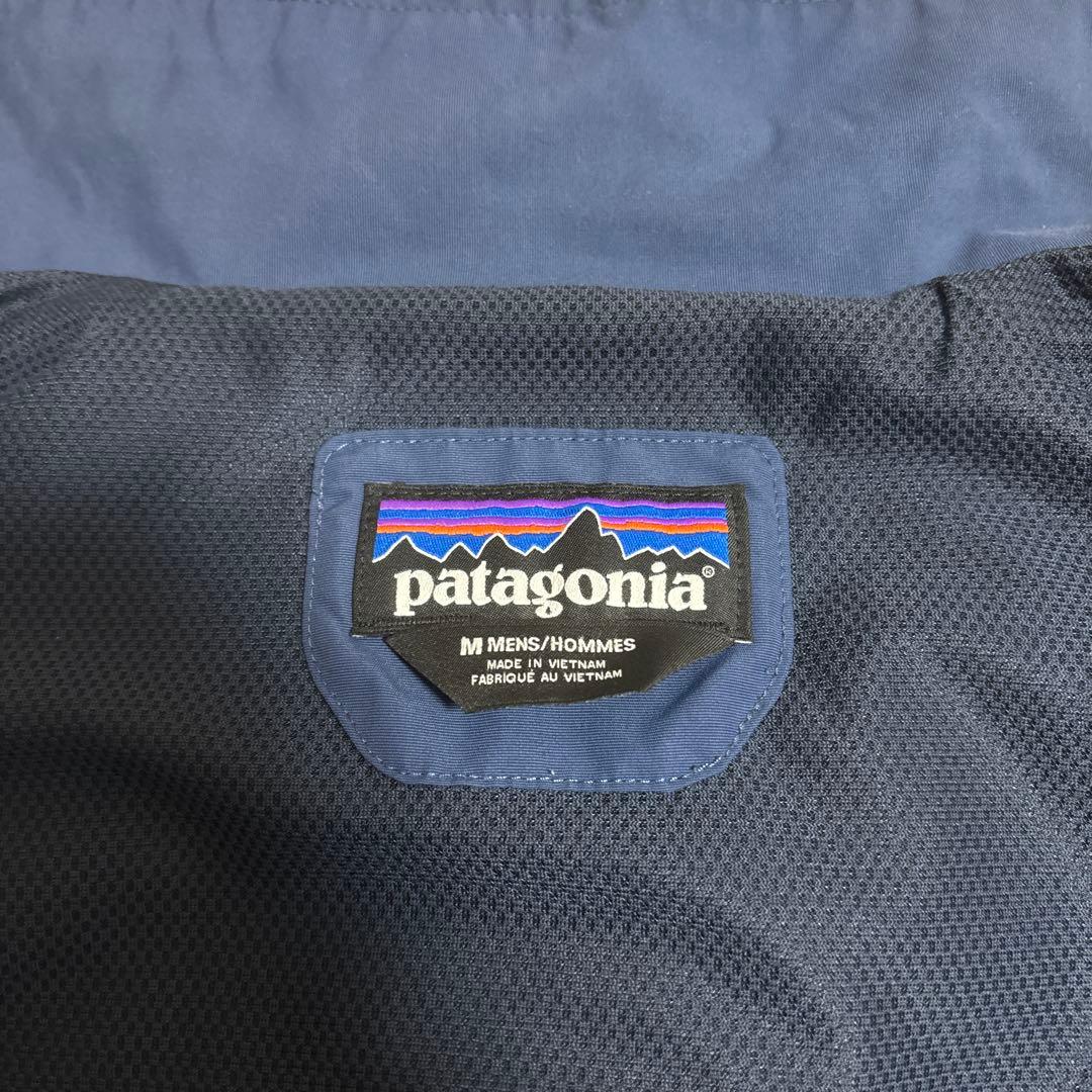 patagoniaナイロンジャケット M ネイビー