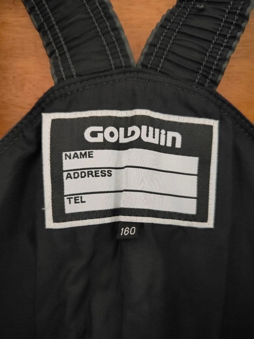 GODWIN　ジュニアスキーウェアサイズ160