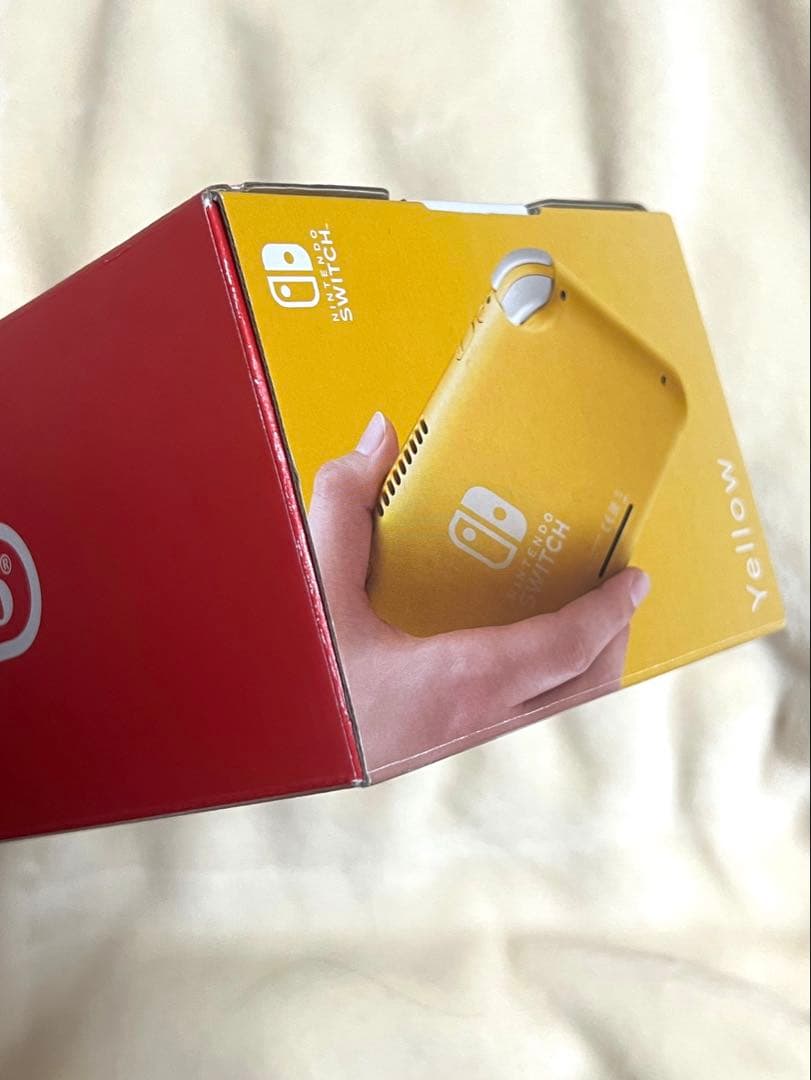 2023年度製 Switch Lite イエロー 専用ケース セット