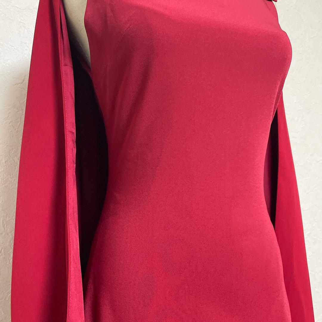 【美品】アリスアンドオリビア オフショルダーケープ付タイトワンピース M 赤