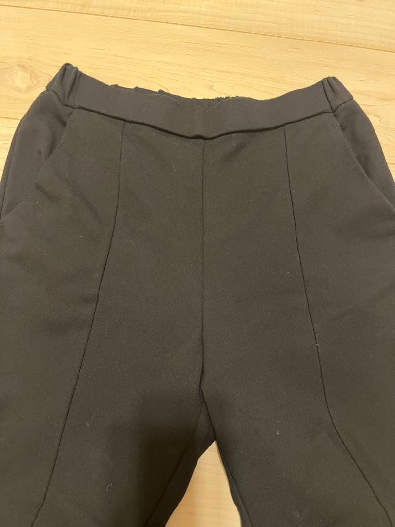 yori ぬくぬくスリムパンツ　ブラック　38