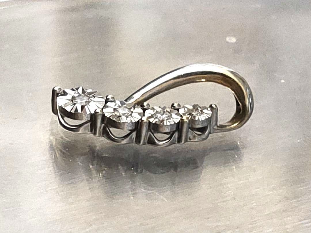 ジュエリーツツミ k10 ペンダントトップ 0,8ｇ