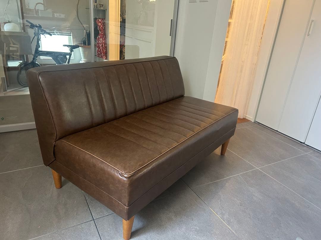 ニコアンド クラシックダイナー　ソファー　カウチ