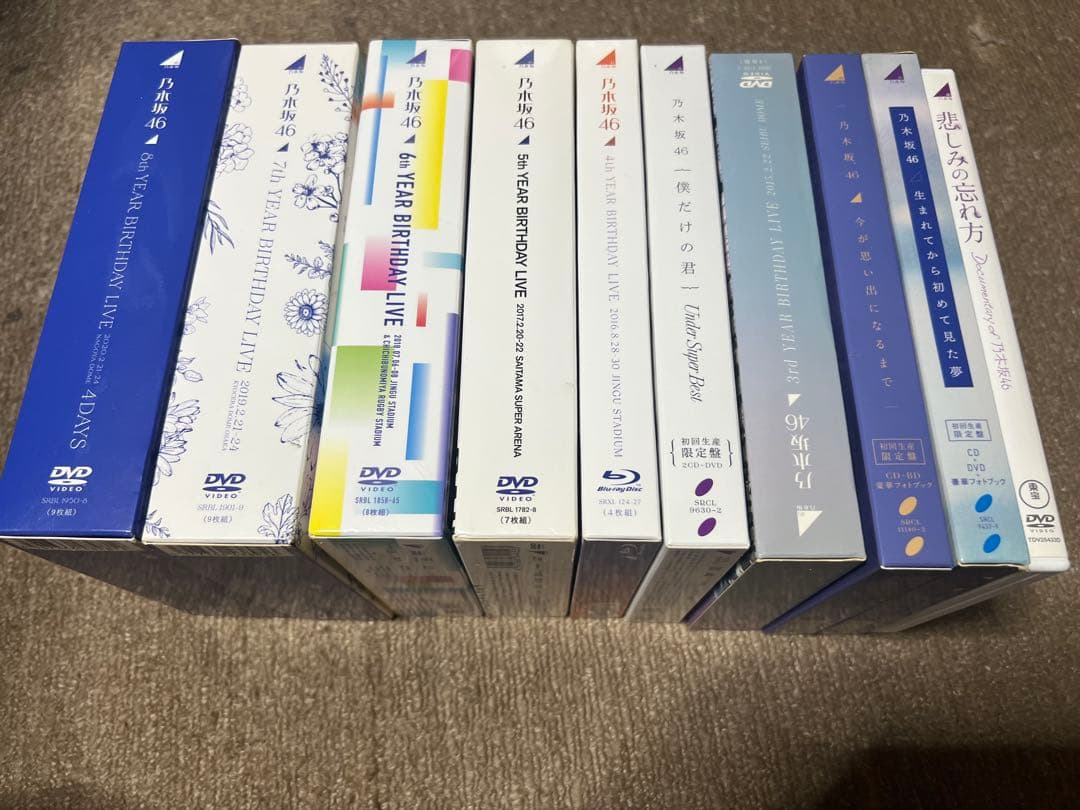 乃木坂46 DVDまとめ売り ※おまけ付き