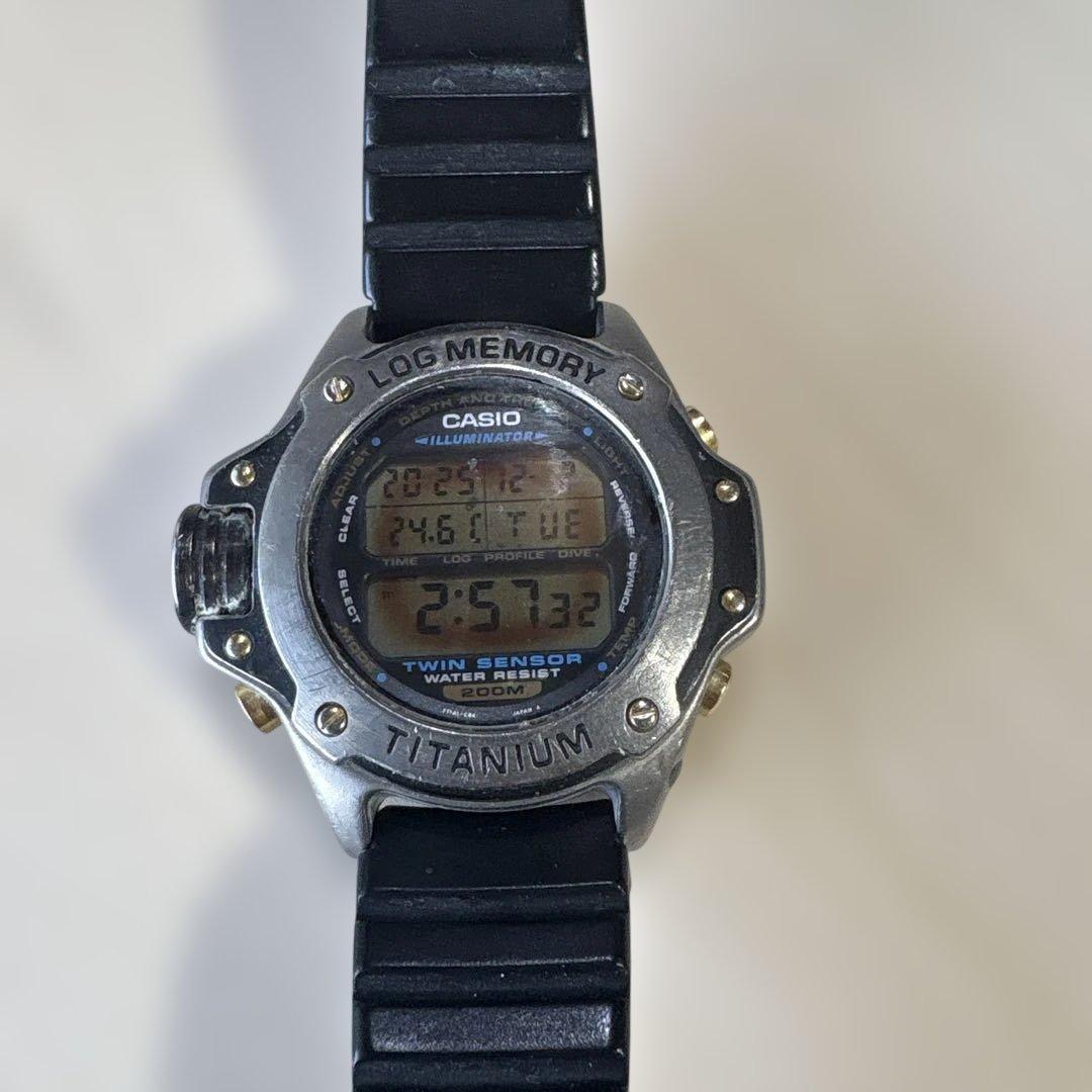 CASIO デジタル腕時計 DEP-700 チタン製