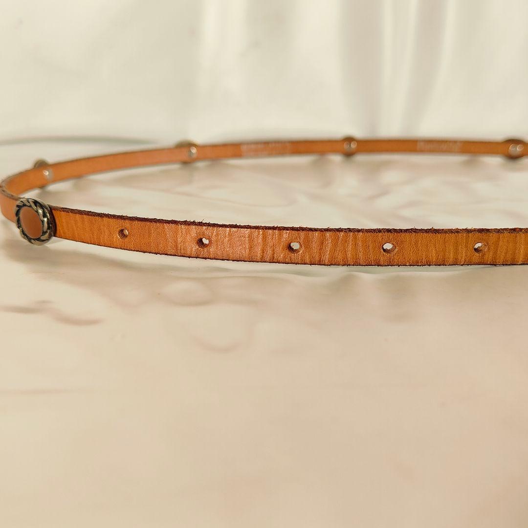 KEE　　　　　　　　　　　　　　　　　　　Puntovita　イタリア製