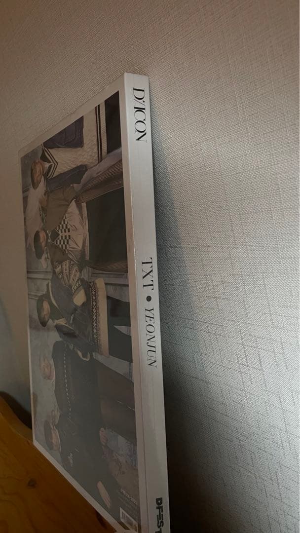 TxT ヨンジュン　D’FESTA 2022 写真集　日記 &ステッカー付き！