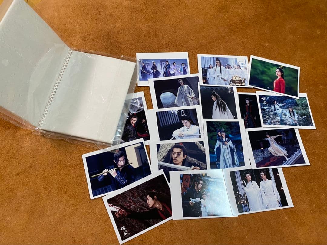 陳情令ドラマ　王一博　肖戦　チェキ風LOMOカード100枚　ケース付き