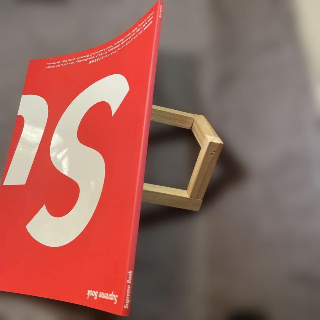 Supreme Book (2005 A/W) ステッカー付ムック本