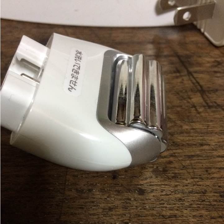 ローラー式美顔器  温感エステローラー EH_ＳＰ32