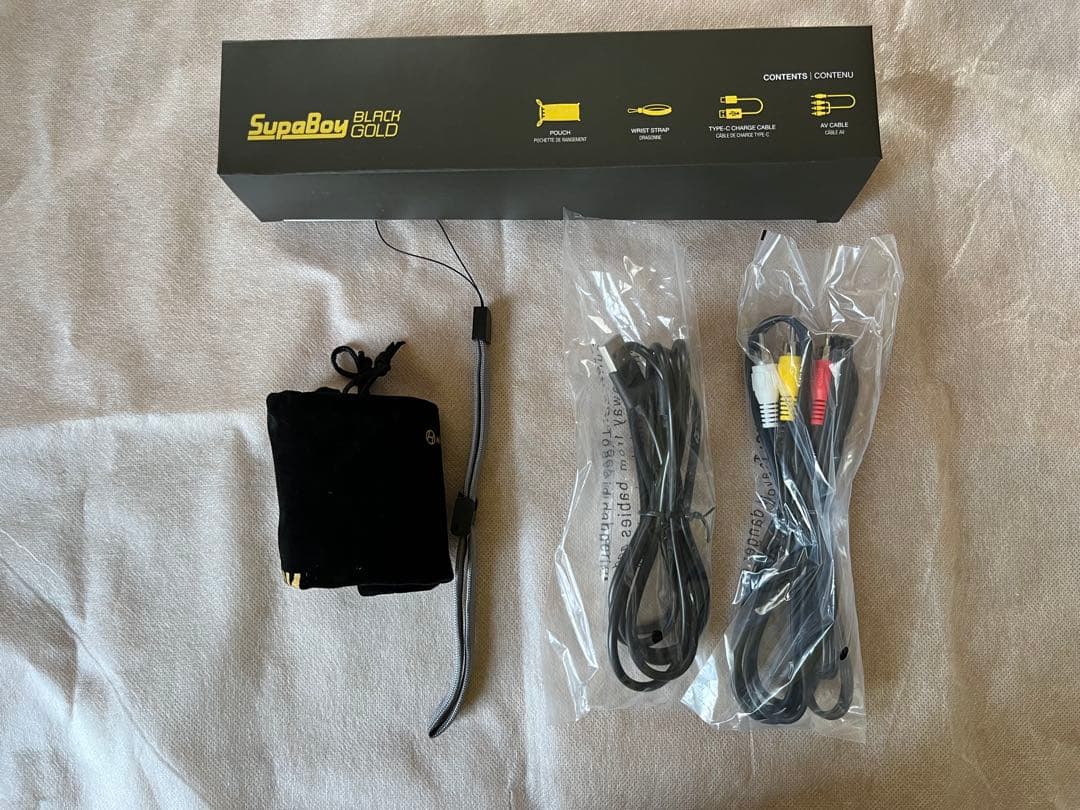 SupaBoy Black Gold ポータブルゲーム機