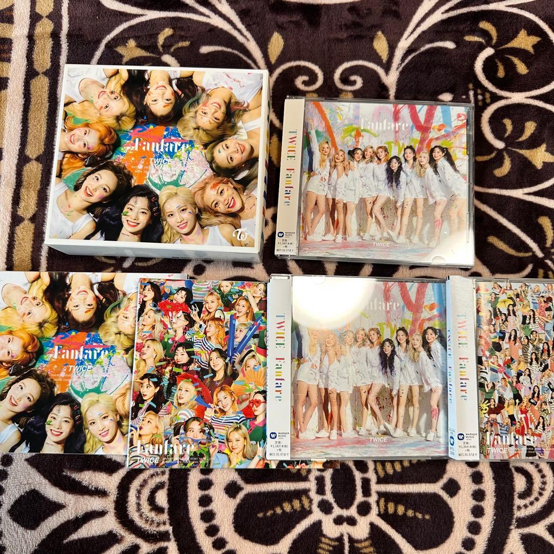 TWICE グッズ　アルバム　日本アルバム　全形態あり