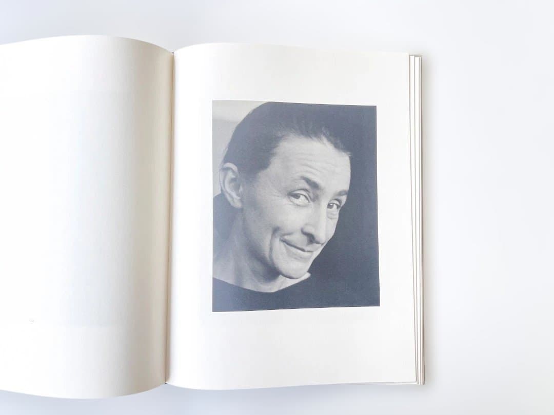 アート・デザイン・音楽 IA O'KEEFFE ALFRED STIEGLITZ