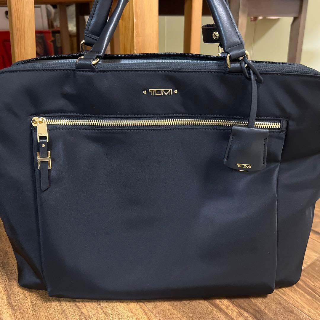 TUMI レディースビジネスバッグ
