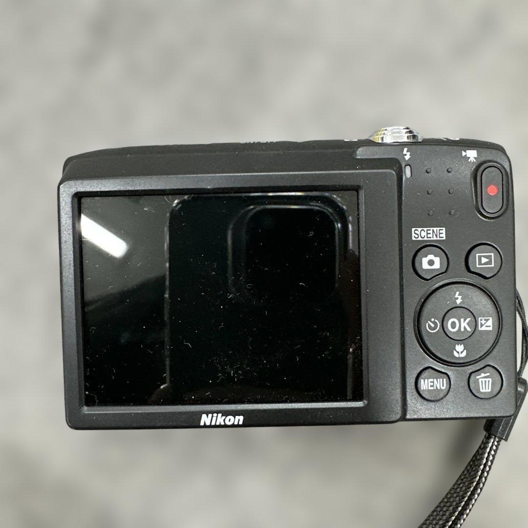デジタルカメラ Nikon COOLPIX A100 2550 0.6