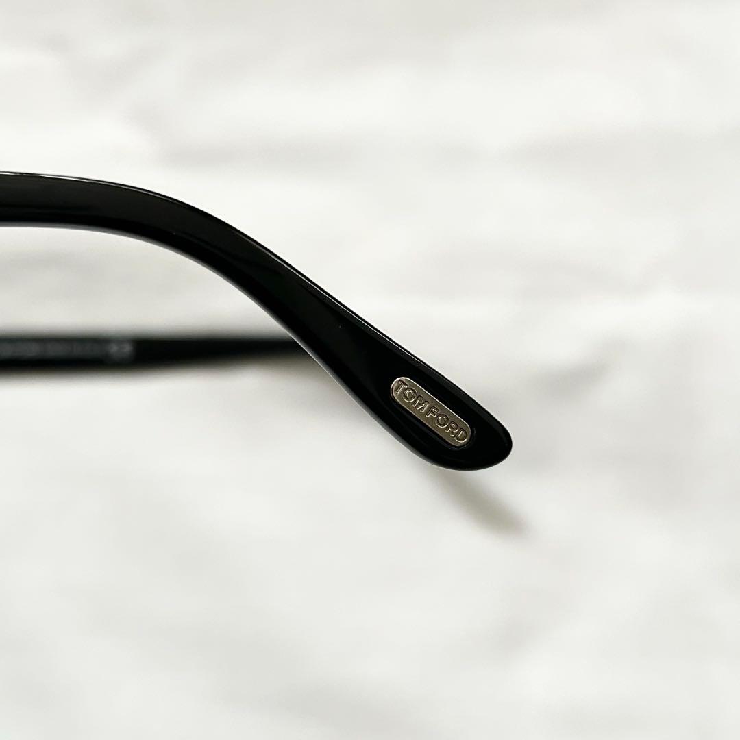 ■極美品■ トムフォード　TF5313-F-B 001 ブラック　サングラス
