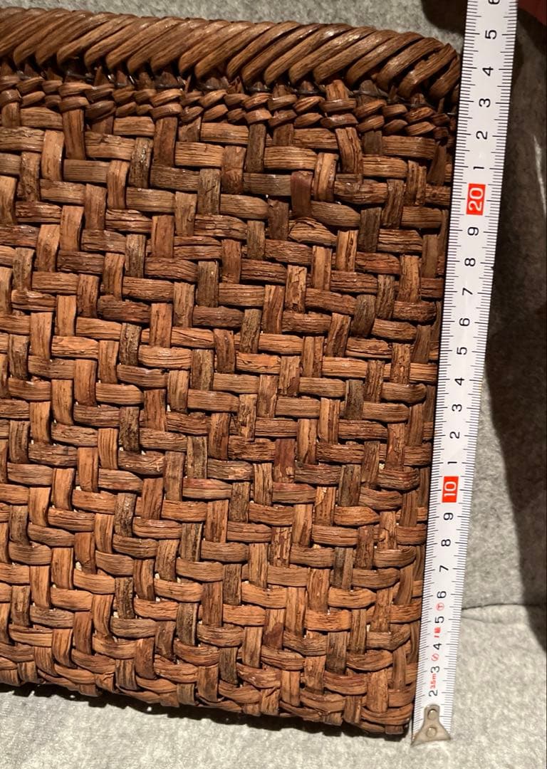 山葡萄？つる編みクラッチバッグ