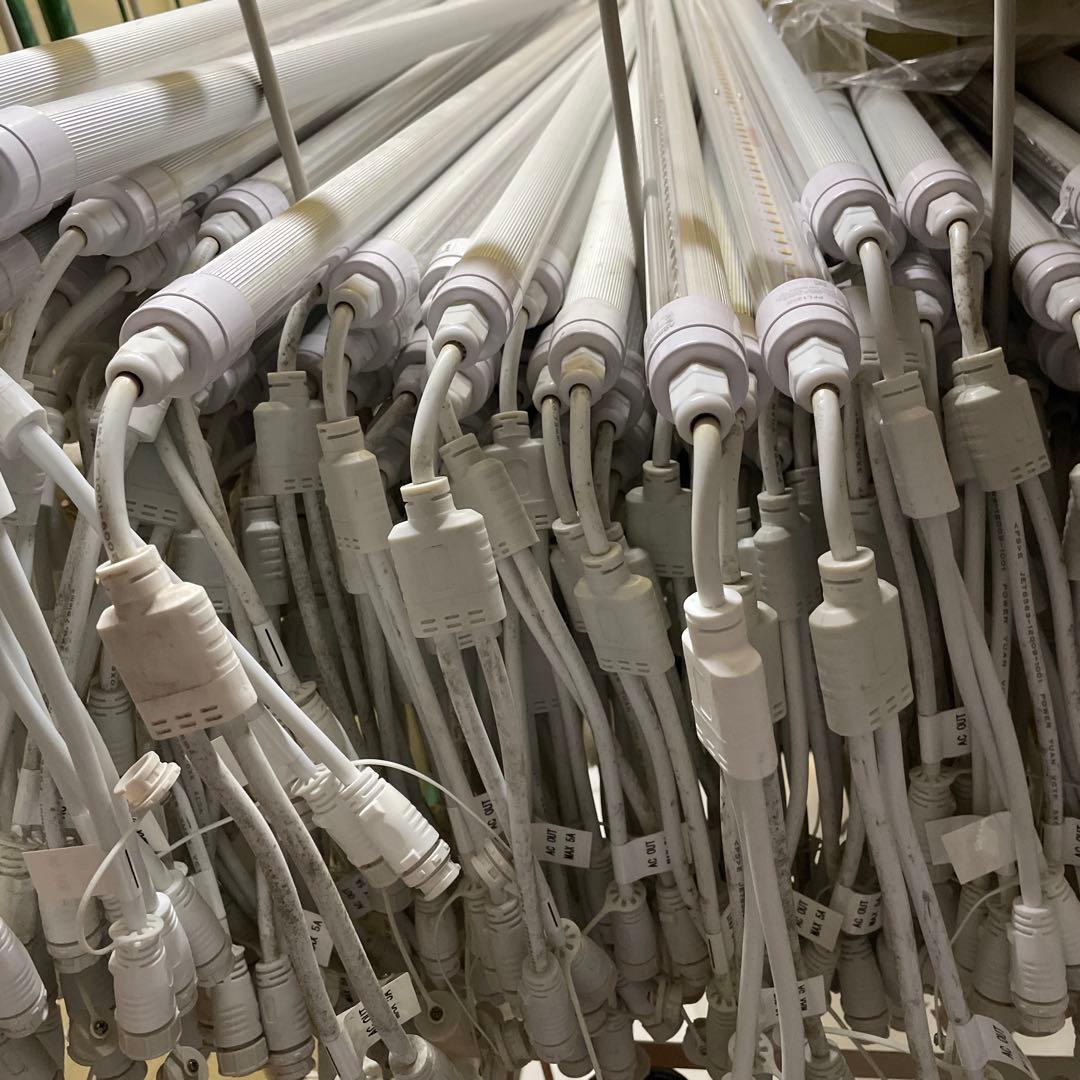 まゆ植物育成用LED蛍光灯 100本　 AGRO約120cm 22W 中古