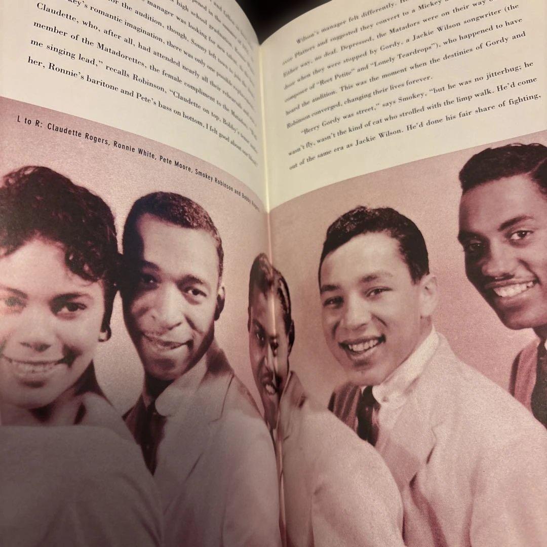 Smokey Robinson and the Miracles 4枚組box