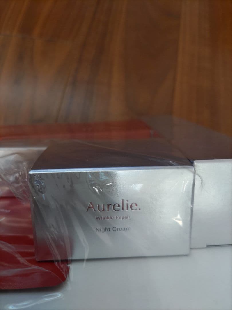 オレリー　Aurelie プレミアムエイジング集中ケア　6点セット　メグミ