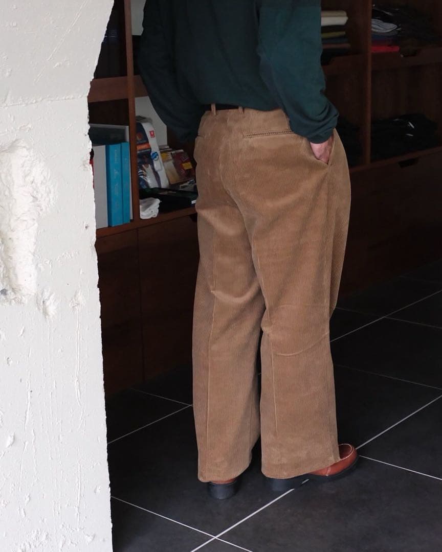 新品同様、NEAT、ニート、コーデュロイ、ワイド、46、ヘリル、コモリ