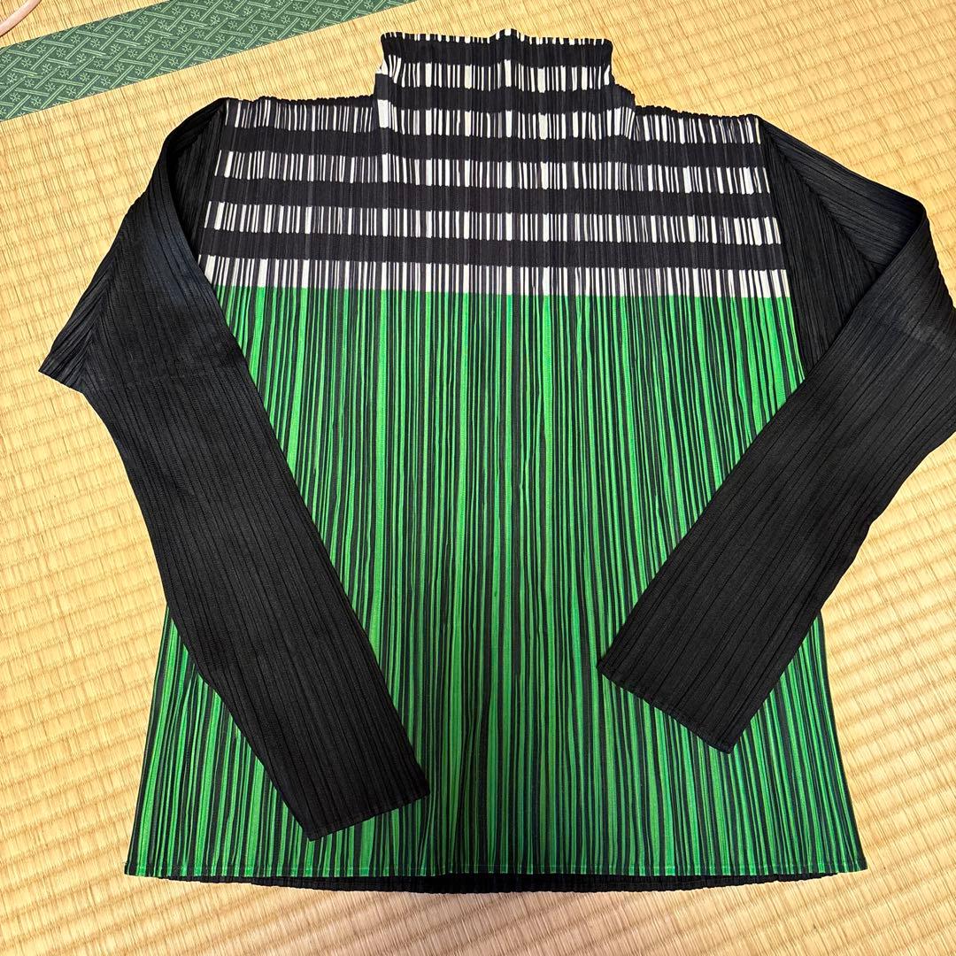 PLEATS PLEASEプリーツプリーズブラウス