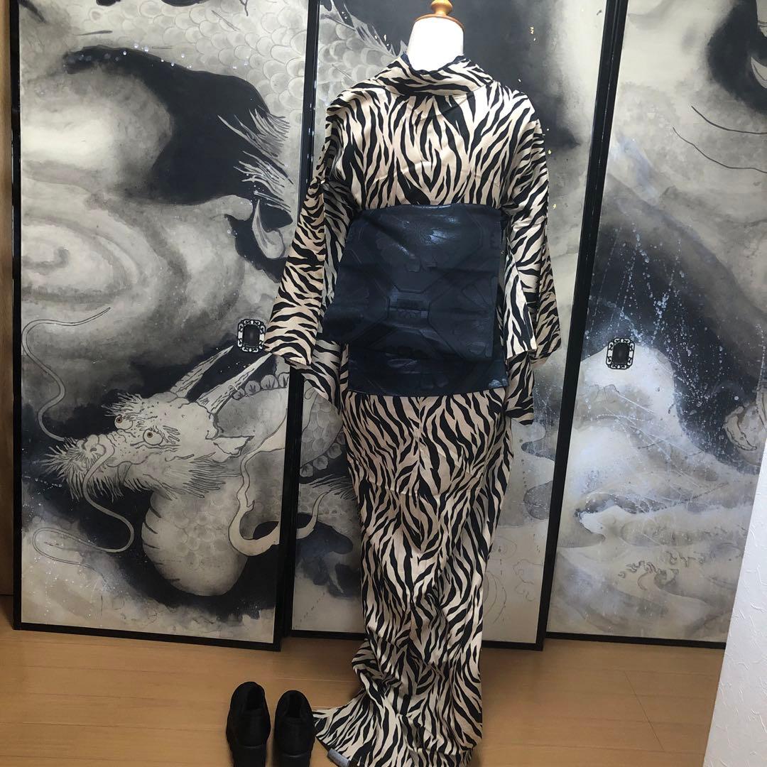 ☆タイムセール☆カッコいいと思う＊ベージュ￼ゼブラ浴衣セット￼