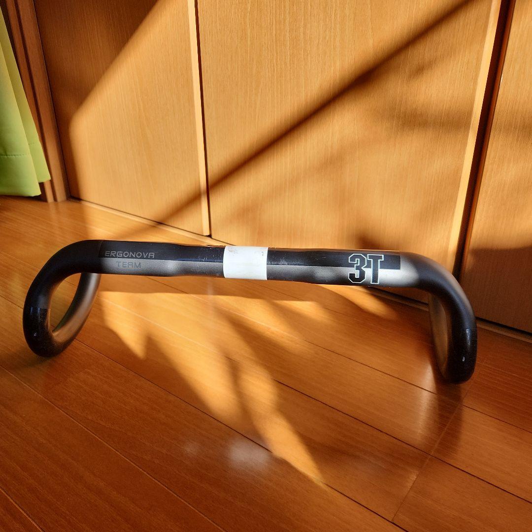3T ERGONOVA TEAM カーボンハンドル 420 Φ31.8 落車なし