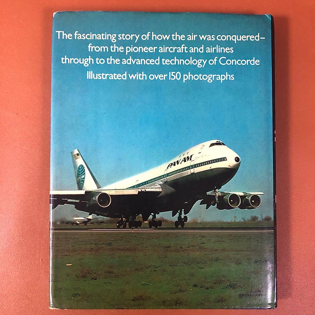 The Illustrated History of Air Travel 洋書