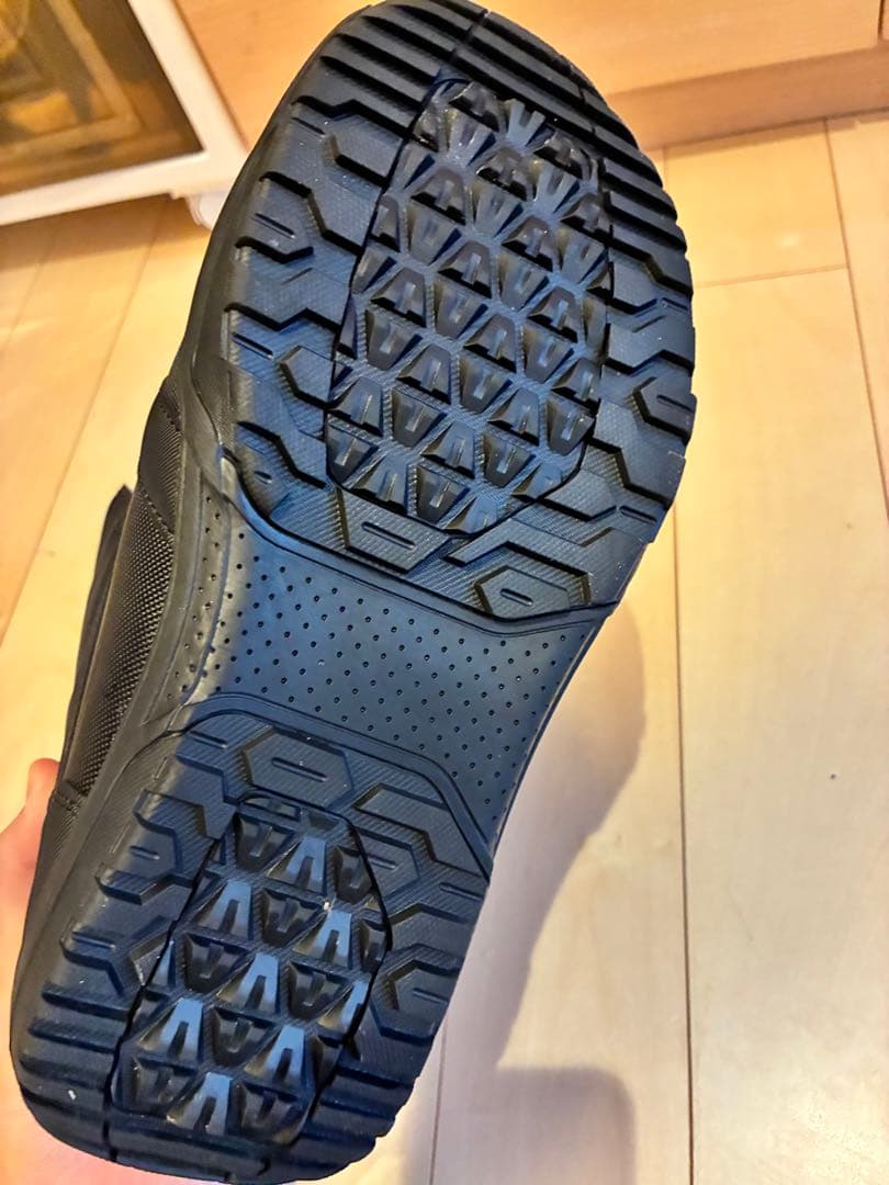 年末年始限定価格！【使用回数１回】スノーボードブーツ